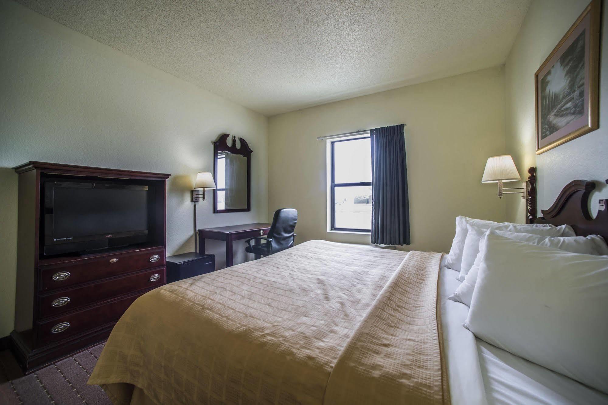 Quality Inn Harrisburg Eksteriør billede